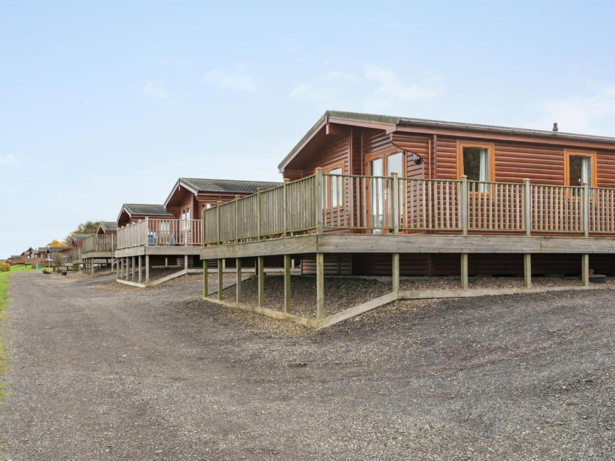 Chalet Loch Leven Lodge 12 By Interhome Kinross ภายนอก รูปภาพ