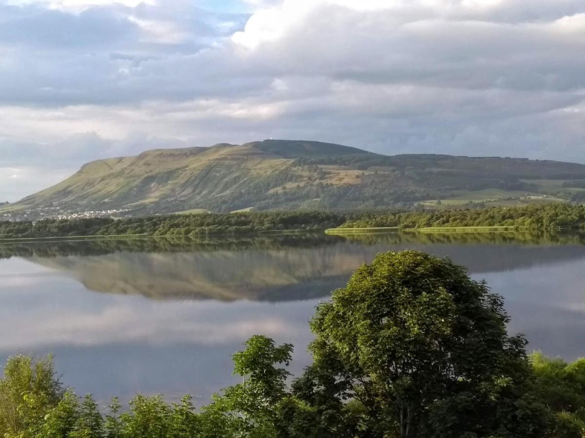 Chalet Loch Leven Lodge 12 By Interhome Kinross ภายนอก รูปภาพ