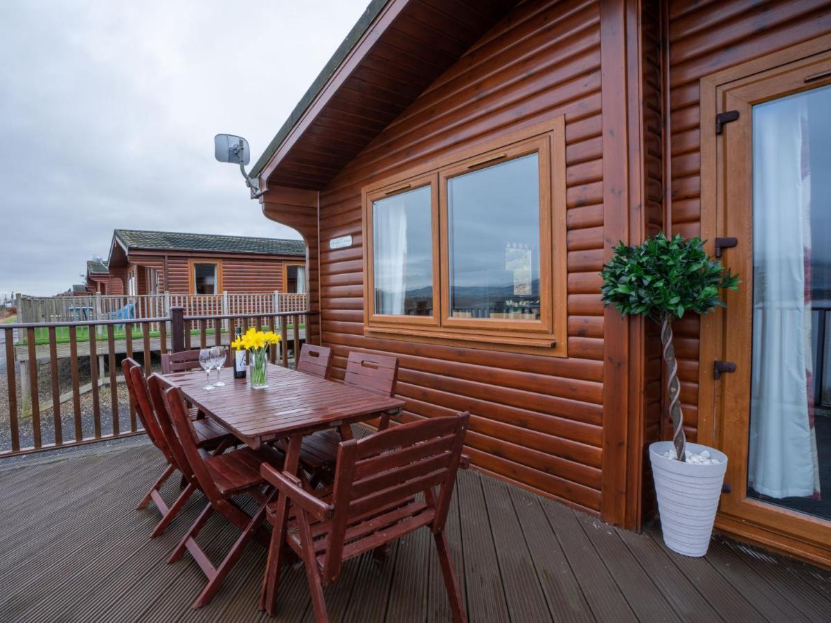 Chalet Loch Leven Lodge 12 By Interhome Kinross ภายนอก รูปภาพ