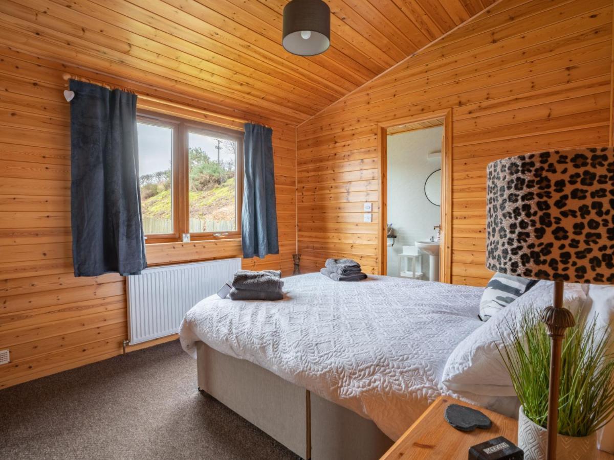 Chalet Loch Leven Lodge 12 By Interhome Kinross ภายนอก รูปภาพ