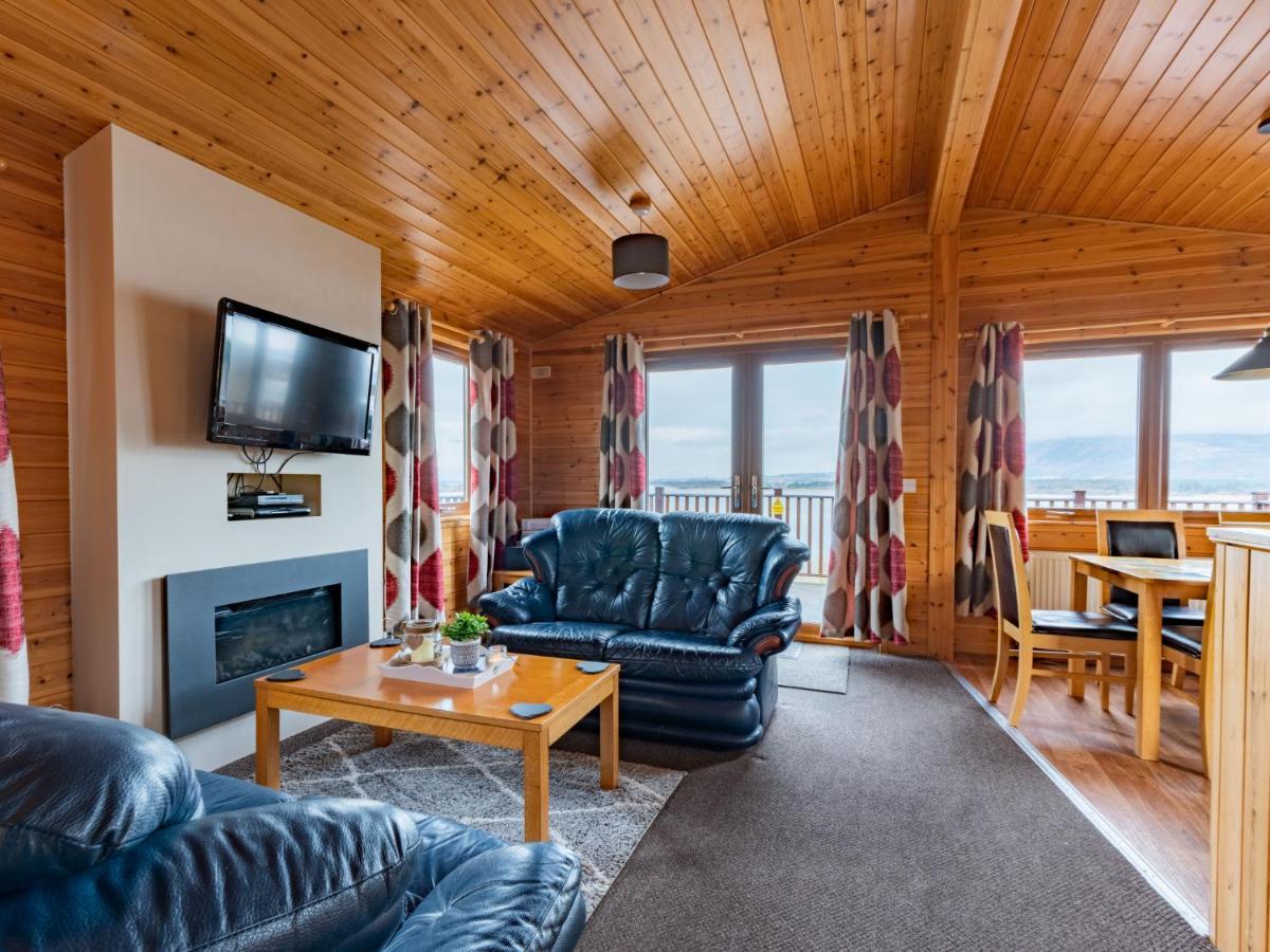 Chalet Loch Leven Lodge 12 By Interhome Kinross ภายนอก รูปภาพ