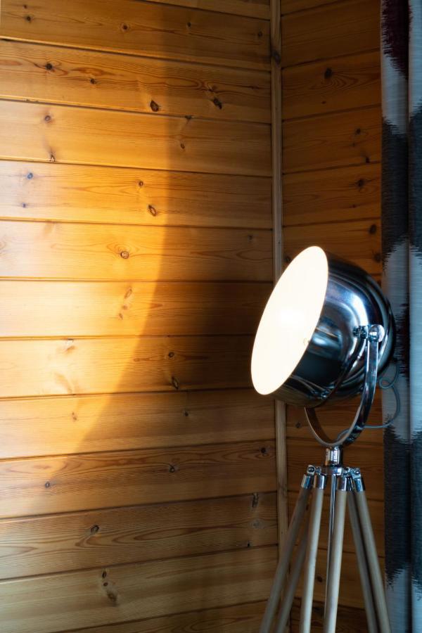 Chalet Loch Leven Lodge 12 By Interhome Kinross ภายนอก รูปภาพ